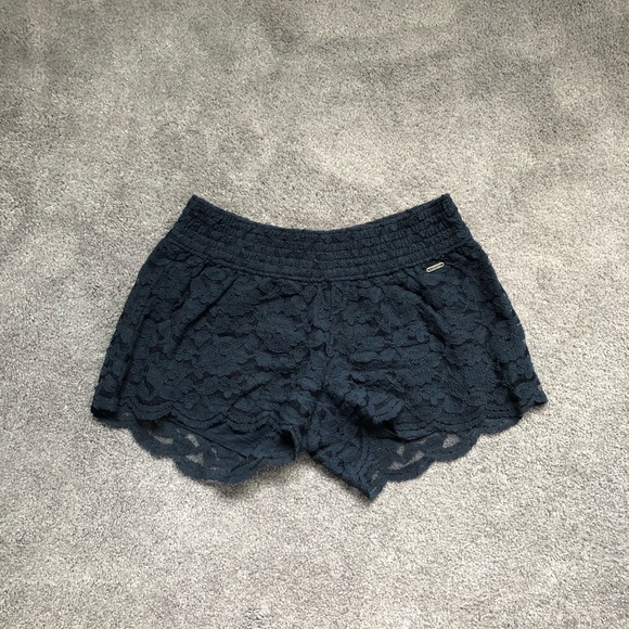 Hollister Pants - Hollister Lace Shorts